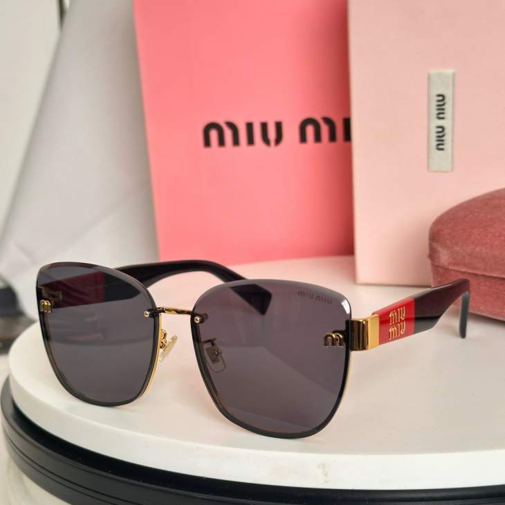 Picture of Miu Miu Sunglasses _SKUfw79165444fw